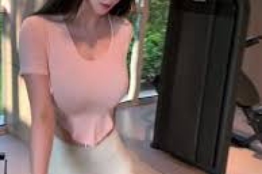 艺人热度指数榜：迪丽热巴跌至第二第一指数7286分是位00后